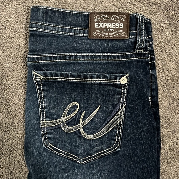 Express Women’s Jeans - Picture 3 of 8